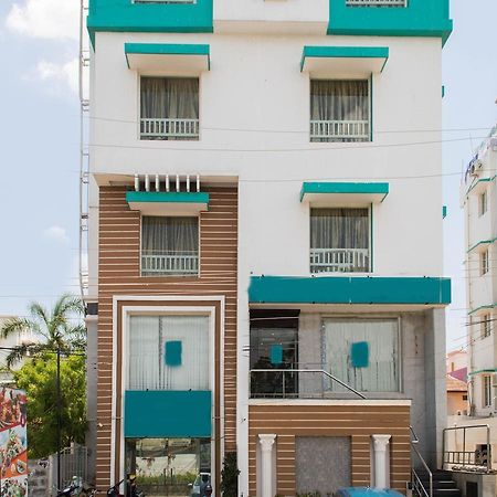 Oyo 10630 Hotel Nano Turf Madurai Esterno foto
