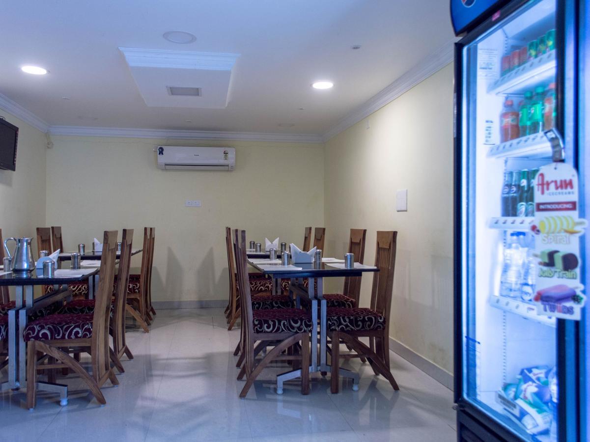 Oyo 10630 Hotel Nano Turf Madurai Esterno foto