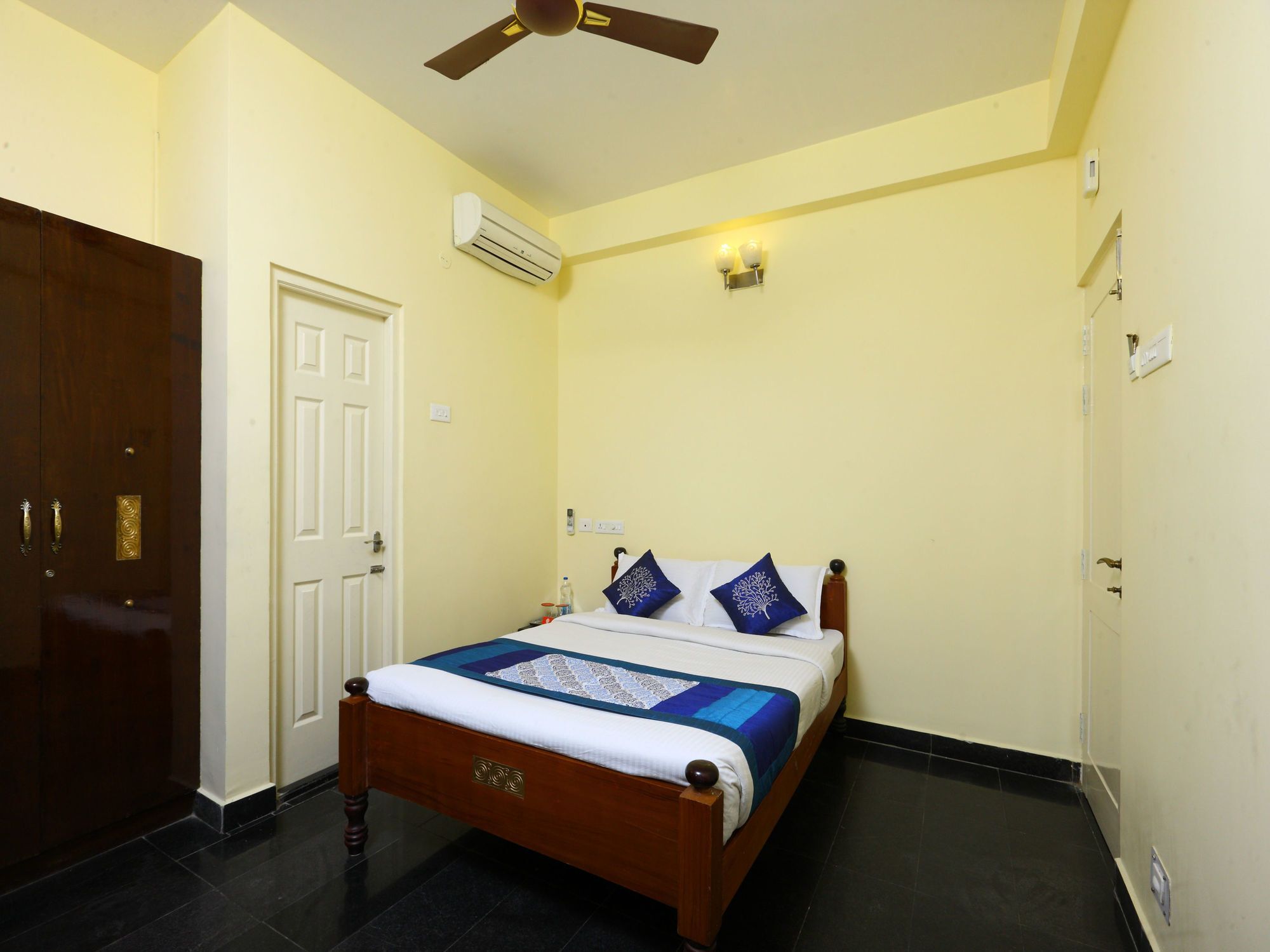 Oyo 10630 Hotel Nano Turf Madurai Esterno foto
