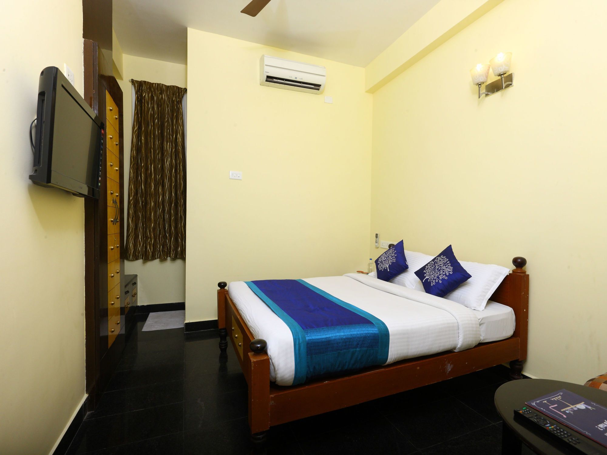 Oyo 10630 Hotel Nano Turf Madurai Esterno foto