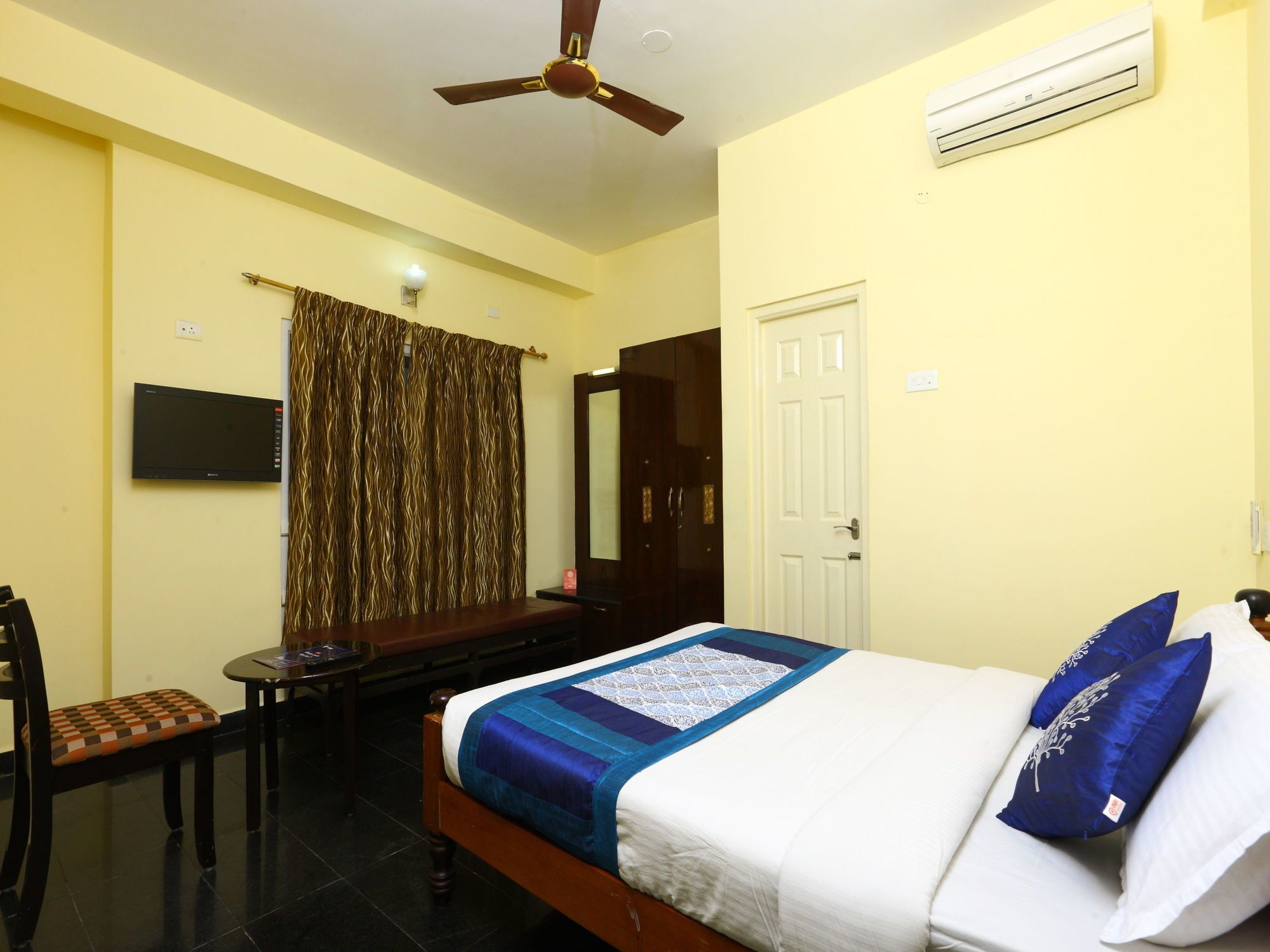 Oyo 10630 Hotel Nano Turf Madurai Esterno foto