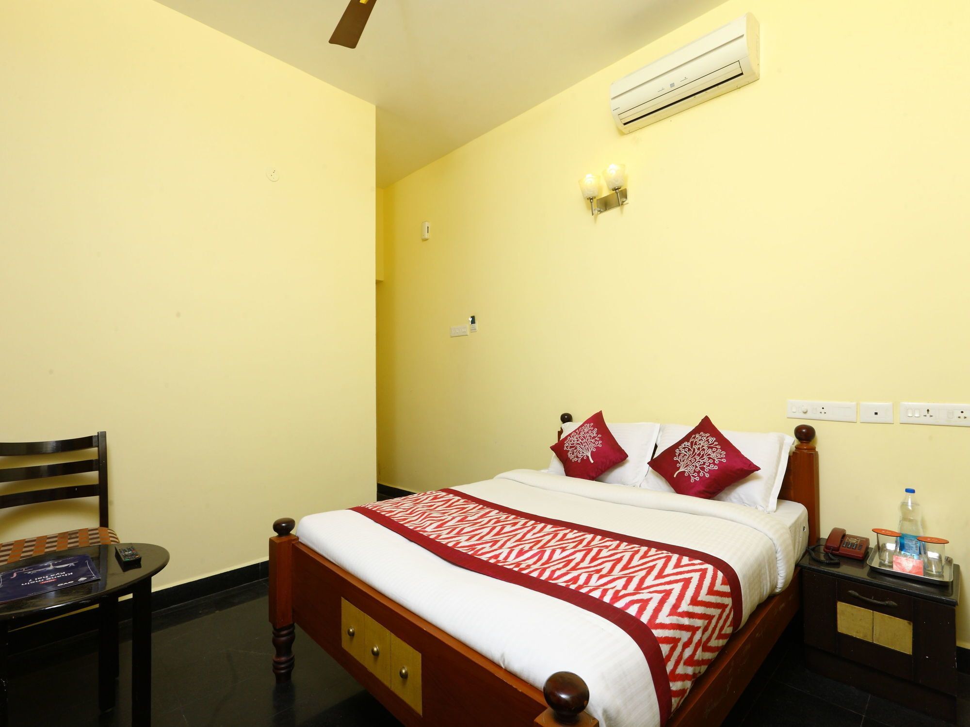 Oyo 10630 Hotel Nano Turf Madurai Esterno foto