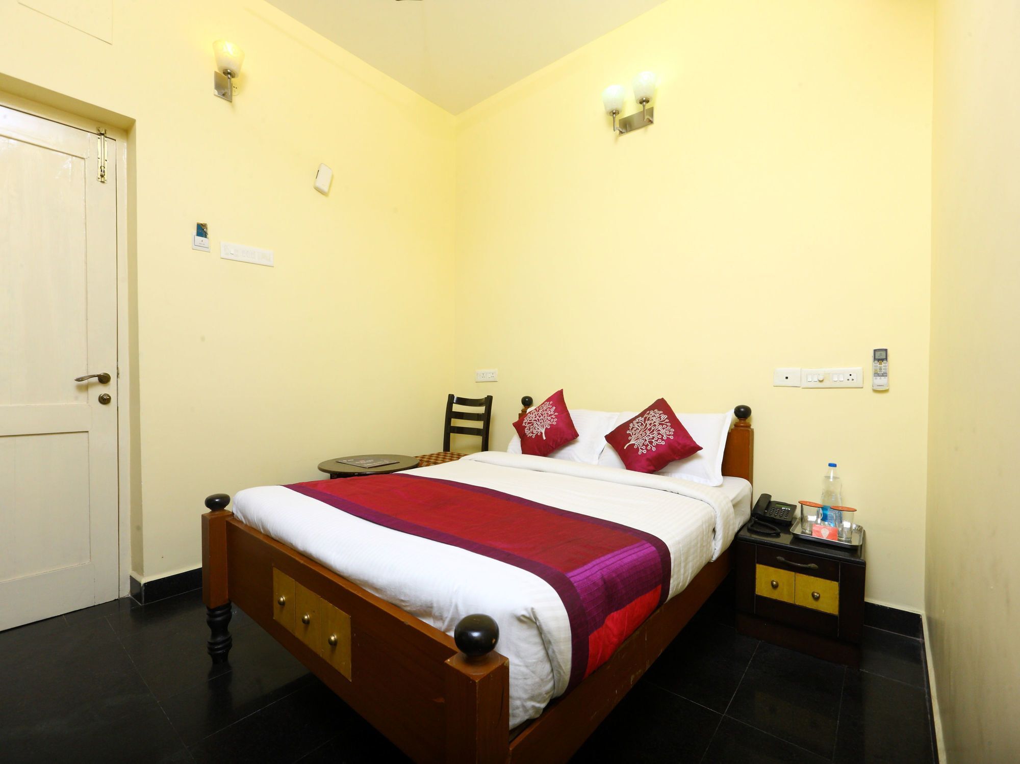 Oyo 10630 Hotel Nano Turf Madurai Esterno foto